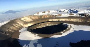 火山口边缘（Crater Rim）