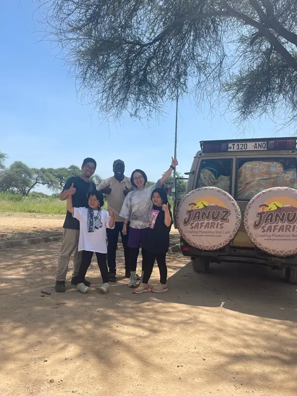 Family Safari Guide